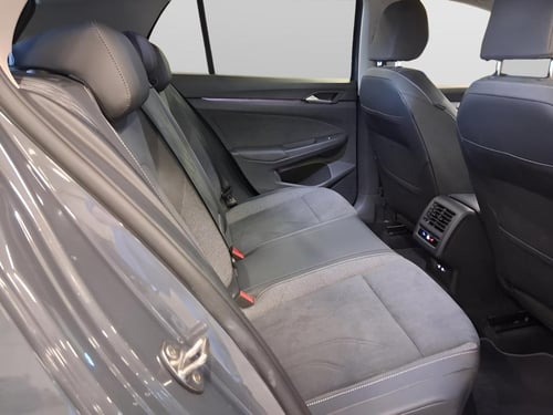 VOLKSWAGEN Golf 1.5 tsi ehybrid style 204cv dsg