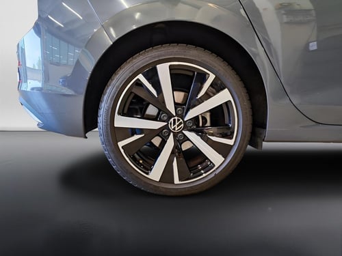 VOLKSWAGEN Golf 1.5 tsi ehybrid style 204cv dsg