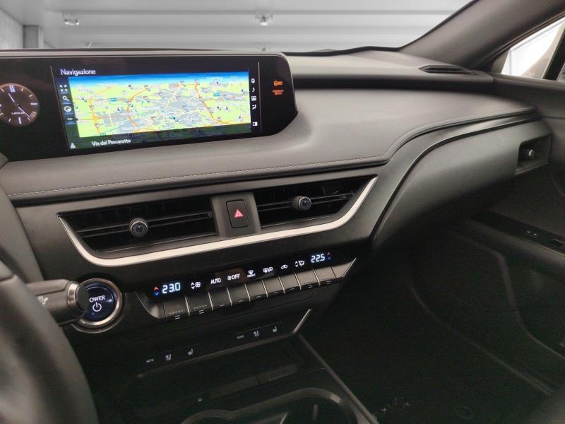 LEXUS Ux 250h 2.0 premium 2wd cvt my20
