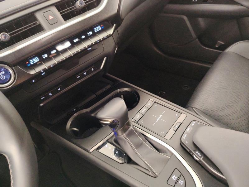 LEXUS Ux 250h 2.0 premium 2wd cvt my20
