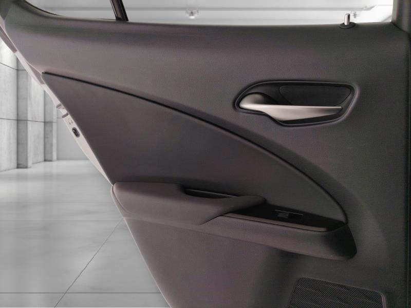 LEXUS Ux 250h 2.0 premium 2wd cvt my20