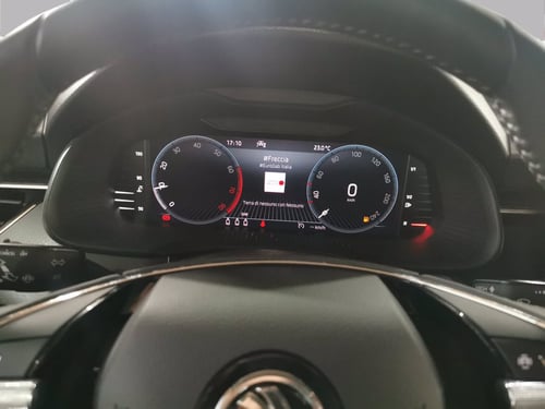 SKODA Kamiq 1.0 tsi black dots 95cv