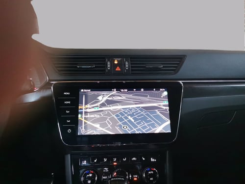 SKODA Superb wagon iv 1.4 tsi phev sportline dsg