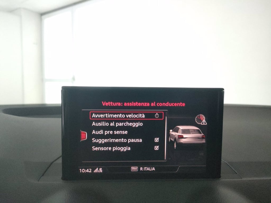 AUDI Q2 30 1.6 tdi s line edition s-tronic my19