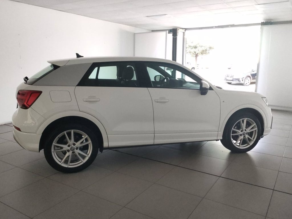 AUDI Q2 30 1.6 tdi s line edition s-tronic my19