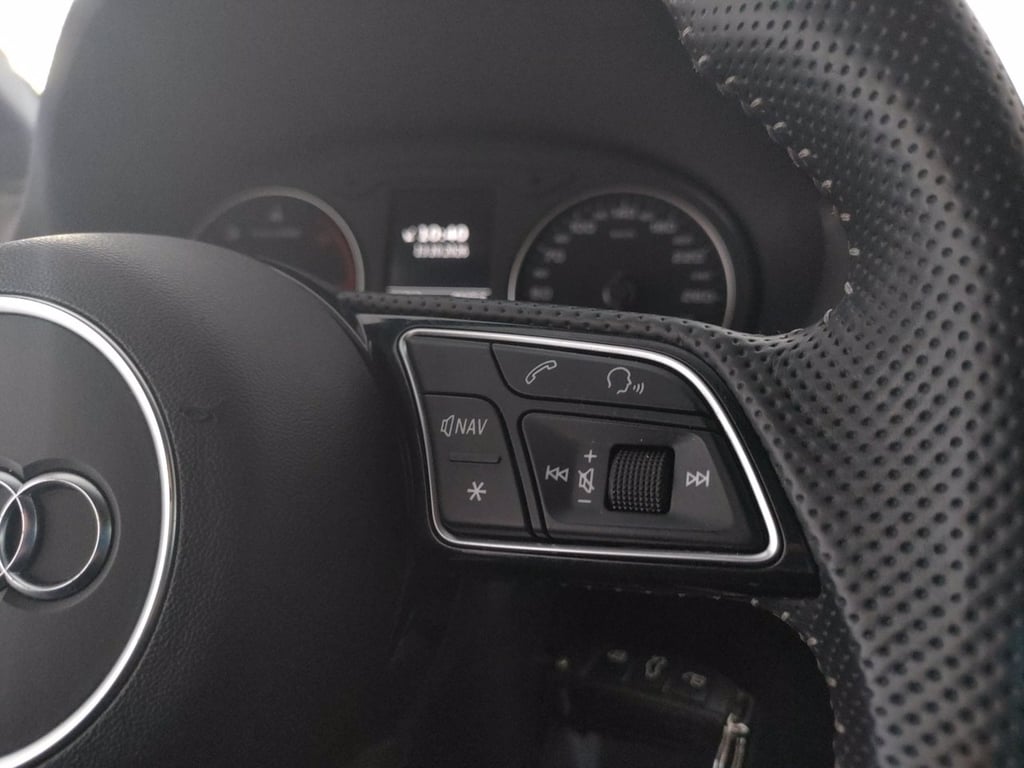 AUDI Q2 30 1.6 tdi s line edition s-tronic my19