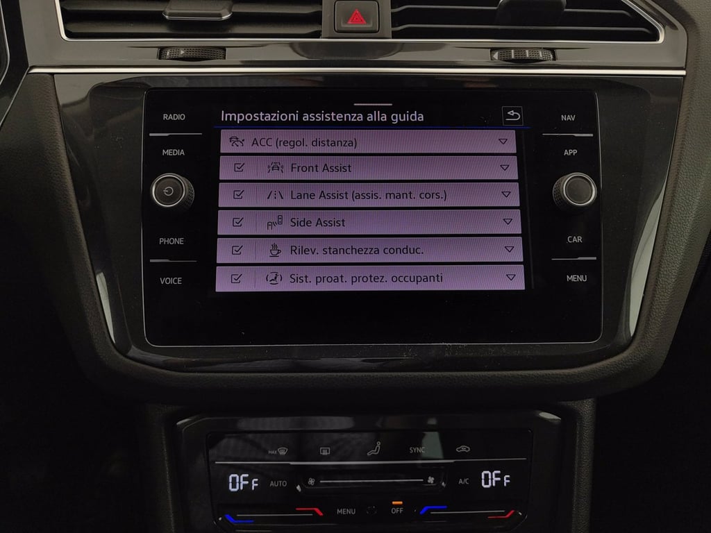 VOLKSWAGEN Tiguan 2.0 tdi life 122cv