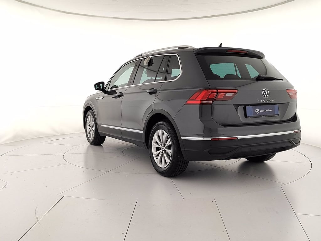 VOLKSWAGEN Tiguan 2.0 tdi life 122cv
