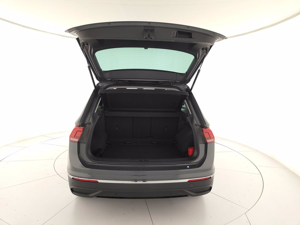 VOLKSWAGEN Tiguan 2.0 tdi life 122cv