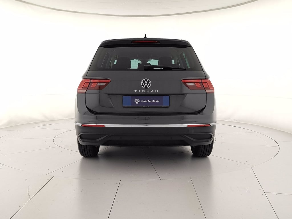 VOLKSWAGEN Tiguan 2.0 tdi life 122cv