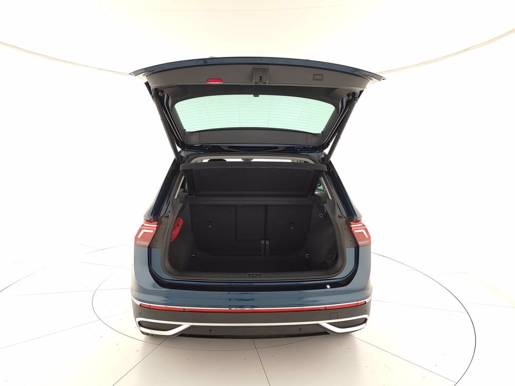 VOLKSWAGEN Tiguan 1.5 tsi elegance 150cv dsg