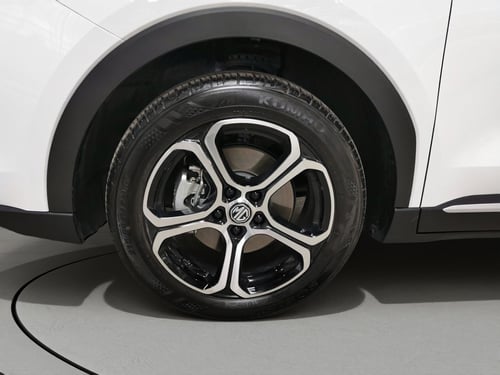 MG Zs 1.5 hybrid+ luxury auto