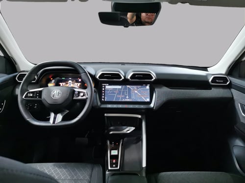 MG Zs 1.5 hybrid+ luxury auto