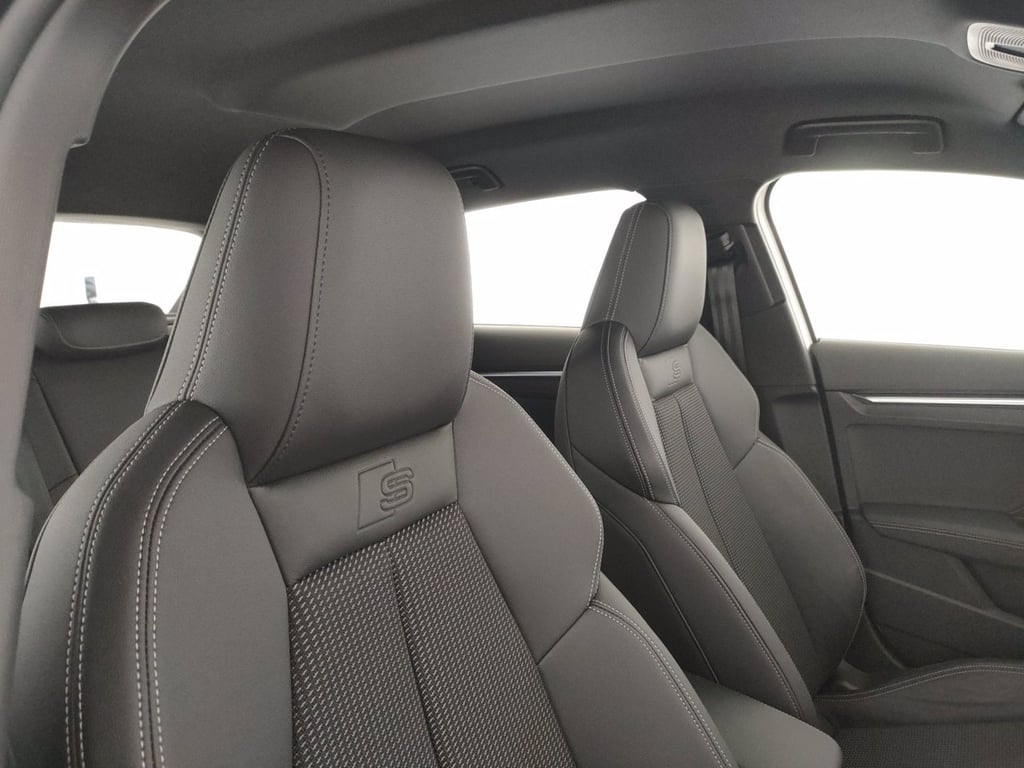 AUDI A3 sportback 2.0 tdi s line edition 150cv s-tronic