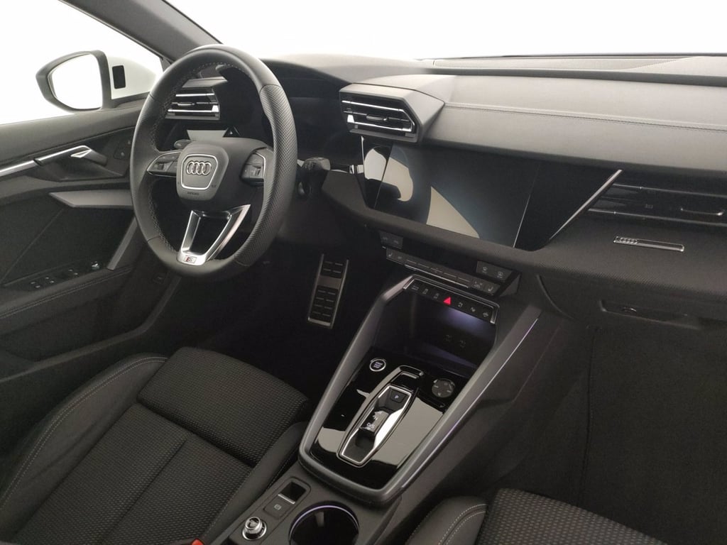 AUDI A3 sportback 2.0 tdi s line edition 150cv s-tronic