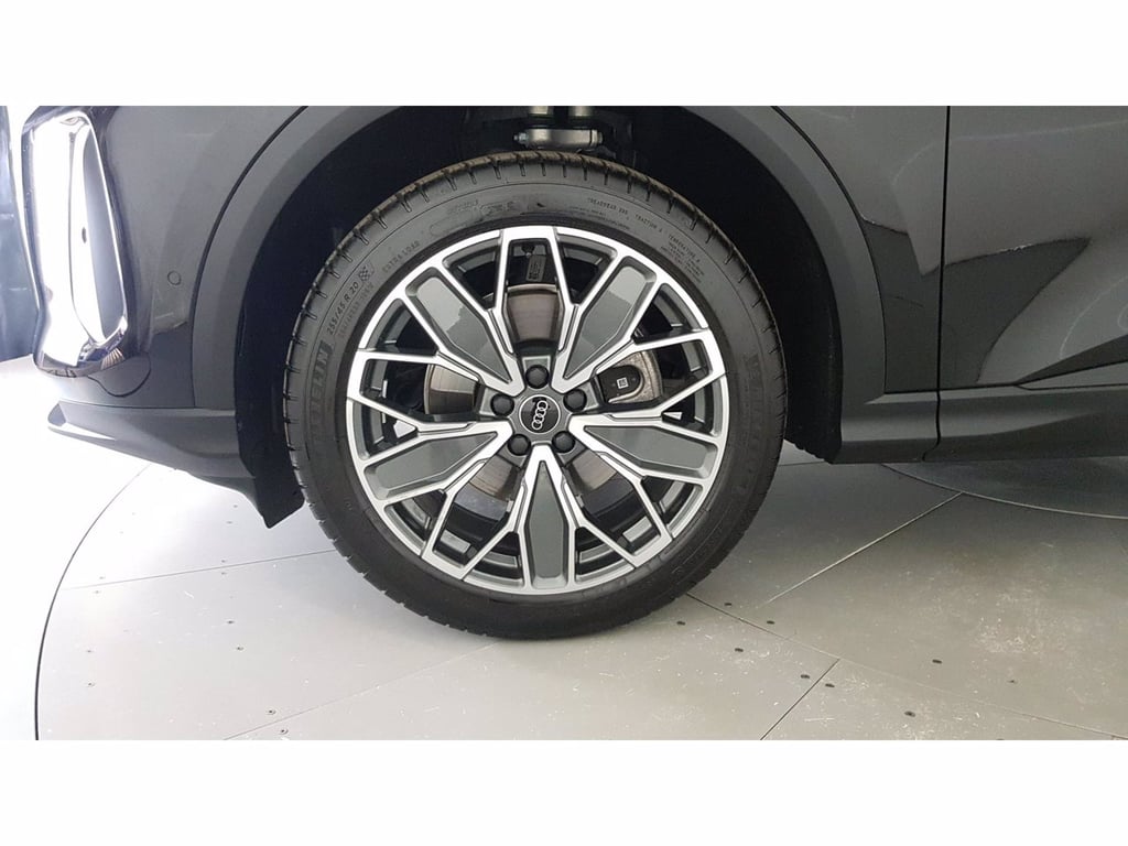 AUDI Q5 2.0 tfsi mhev+ business 204cv s-tronic
