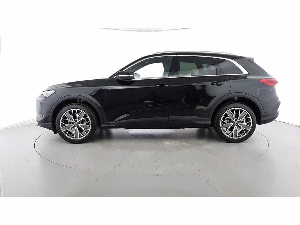 AUDI Q5 2.0 tfsi mhev+ business 204cv s-tronic