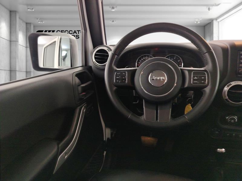 JEEP Wrangler unlimited 2.8 crd sahara auto e6