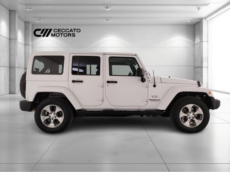 JEEP Wrangler unlimited 2.8 crd sahara auto e6