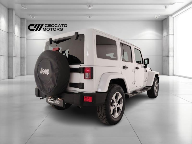 JEEP Wrangler unlimited 2.8 crd sahara auto e6