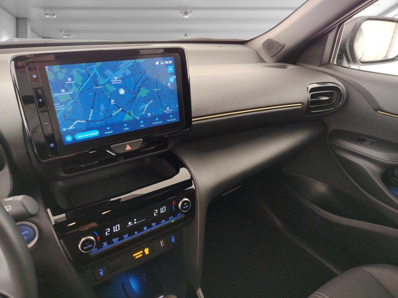 TOYOTA Yaris cross 1.5h adventure fwd 116cv e-cvt