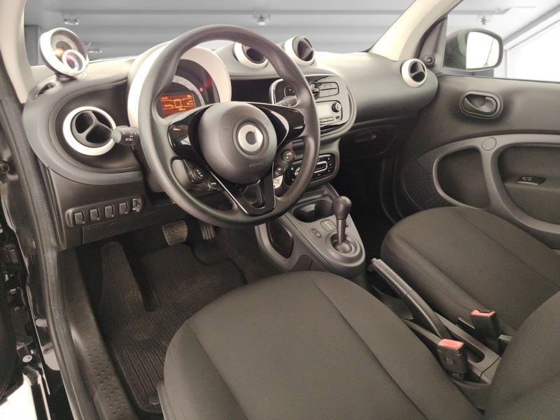 SMART Fortwo eq youngster my19