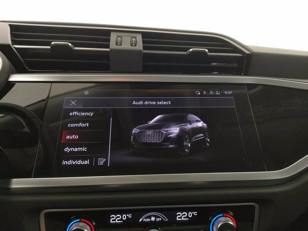 AUDI Q3 sportback 35 1.5 tfsi business plus s-tronic