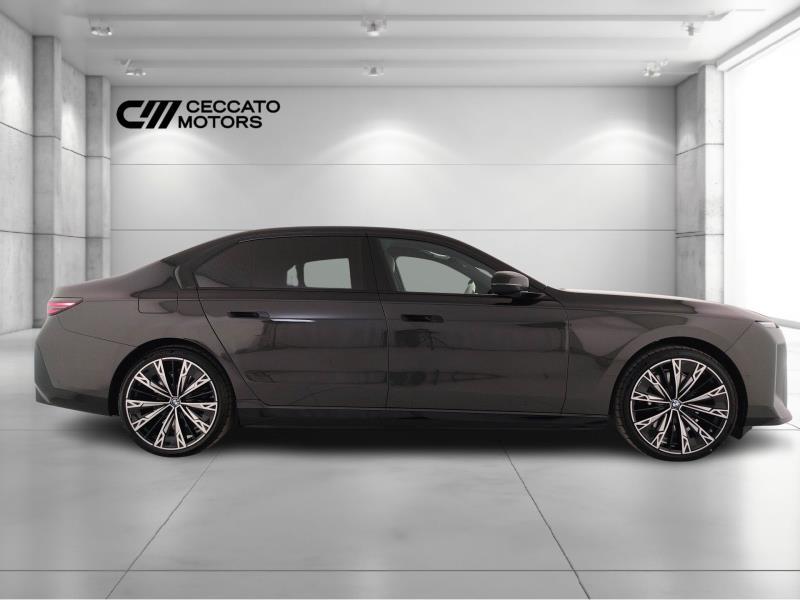 BMW I7 xdrive60 msport pro premiere collection