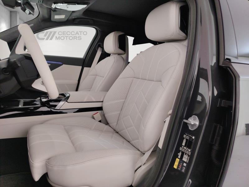 BMW I7 xdrive60 msport pro premiere collection