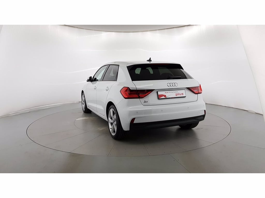 AUDI A1 sportback 30 1.0 tfsi admired 110cv