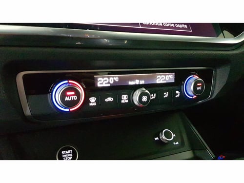 AUDI Q3 35 2.0 tdi s line edition s-tronic