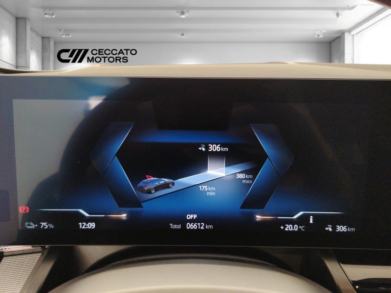 BMW I5 touring xdrive40
