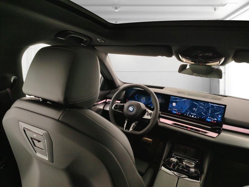 BMW I5 touring xdrive40