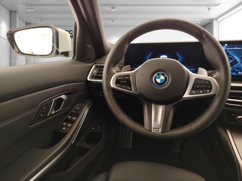 BMW 320e touring msport auto