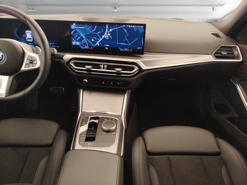 BMW 320e touring msport auto
