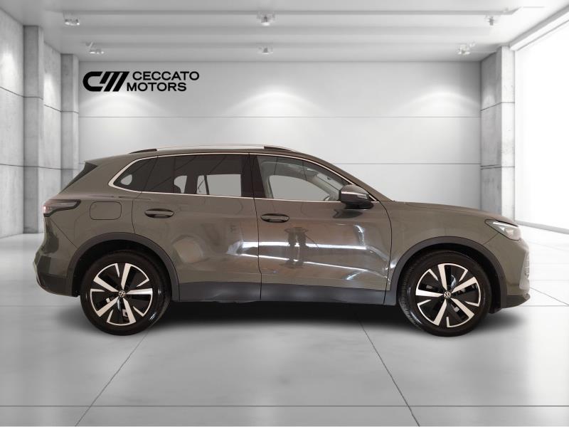 VOLKSWAGEN Tiguan 1.5 etsi elegance 150cv dsg