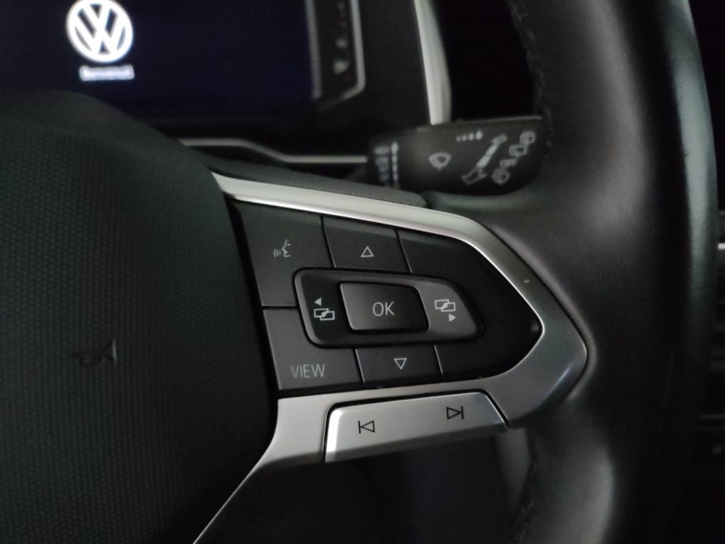 VOLKSWAGEN Taigo 1.0 tsi r-line 110cv
