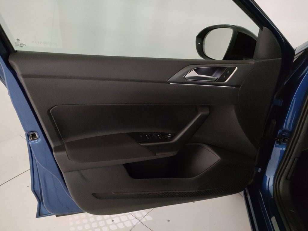 VOLKSWAGEN Taigo 1.0 tsi r-line 110cv