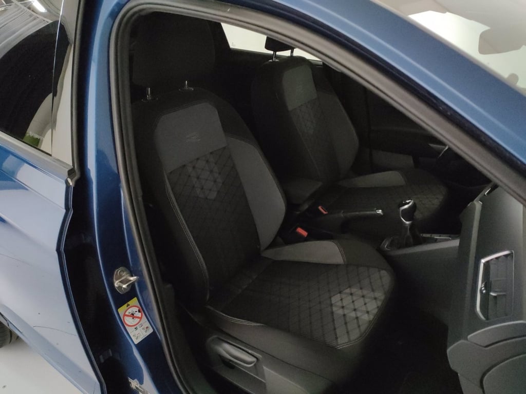 VOLKSWAGEN Taigo 1.0 tsi r-line 110cv