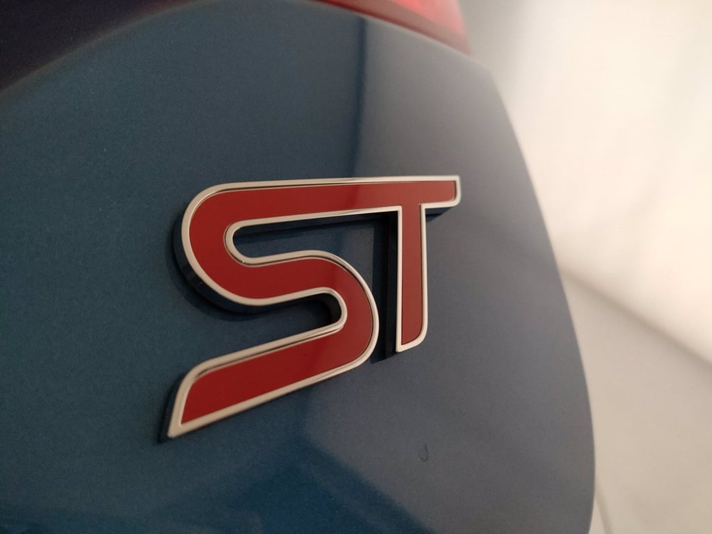 FORD Fiesta 3p 1.5 st s&s 200cv
