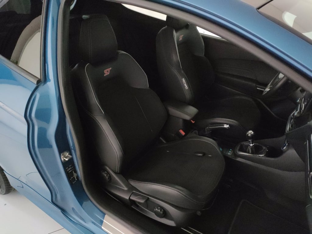 FORD Fiesta 3p 1.5 st s&s 200cv