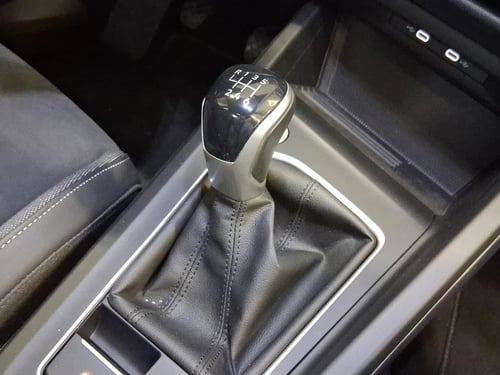 VOLKSWAGEN Golf 1.5 tsi life 115cv