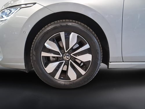 VOLKSWAGEN Golf 1.5 tsi life 115cv