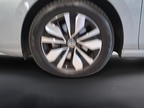 VOLKSWAGEN Golf 1.5 tsi life 115cv