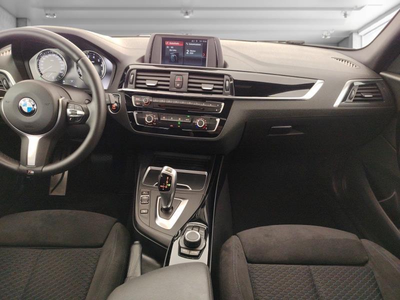BMW 118i msport 5p