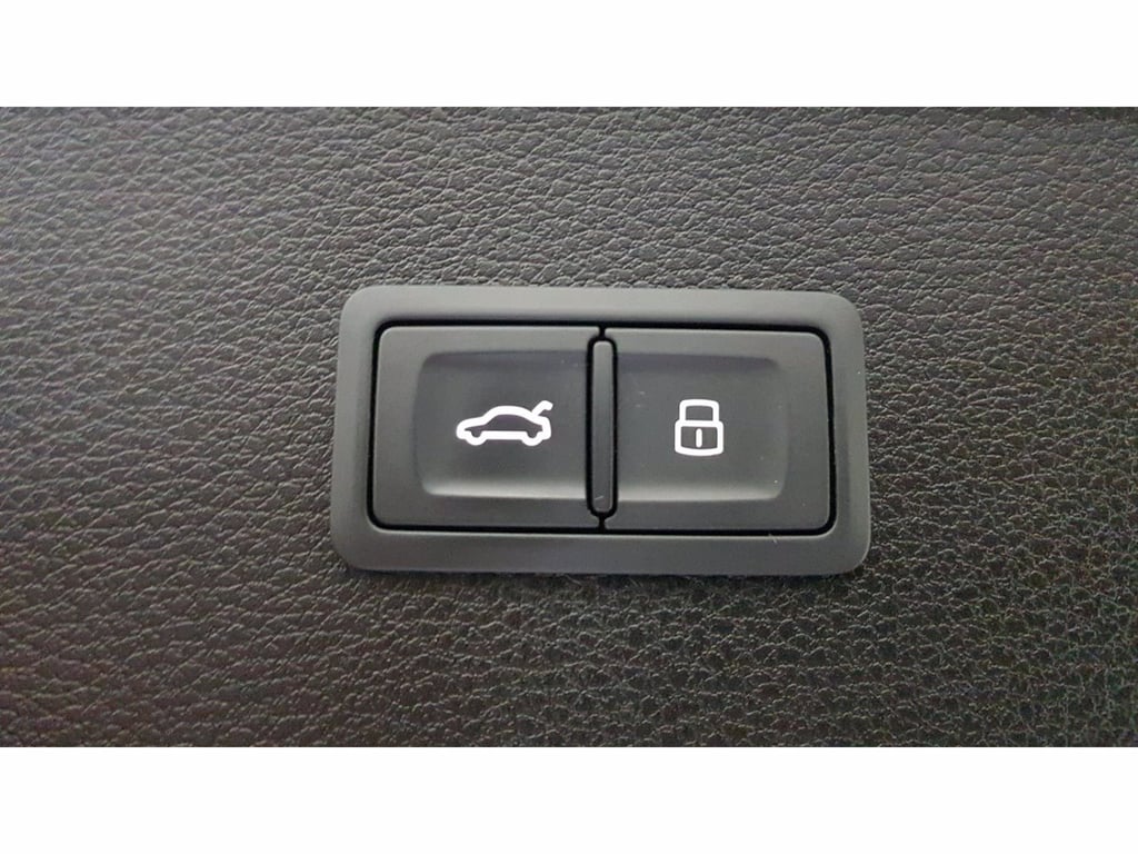 AUDI Q5 40 2.0 tdi mhev 12v business advanced quattro s-tronic