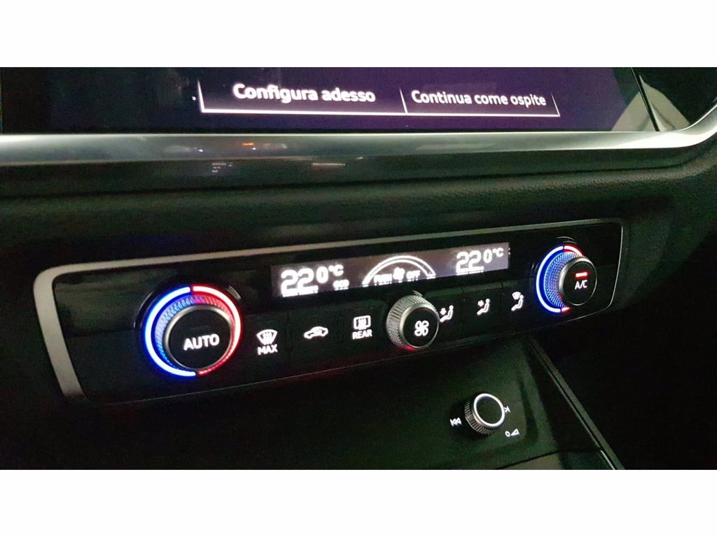AUDI Q3 sportback 35 2.0 tdi business plus quattro s-tronic