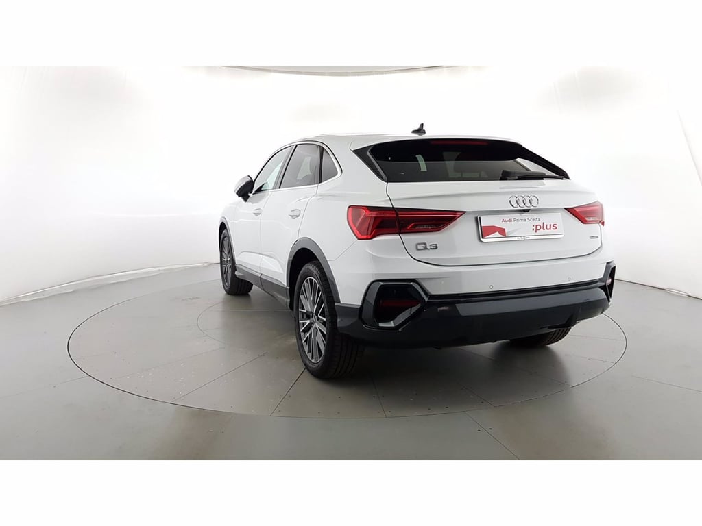 AUDI Q3 sportback 35 2.0 tdi business plus quattro s-tronic
