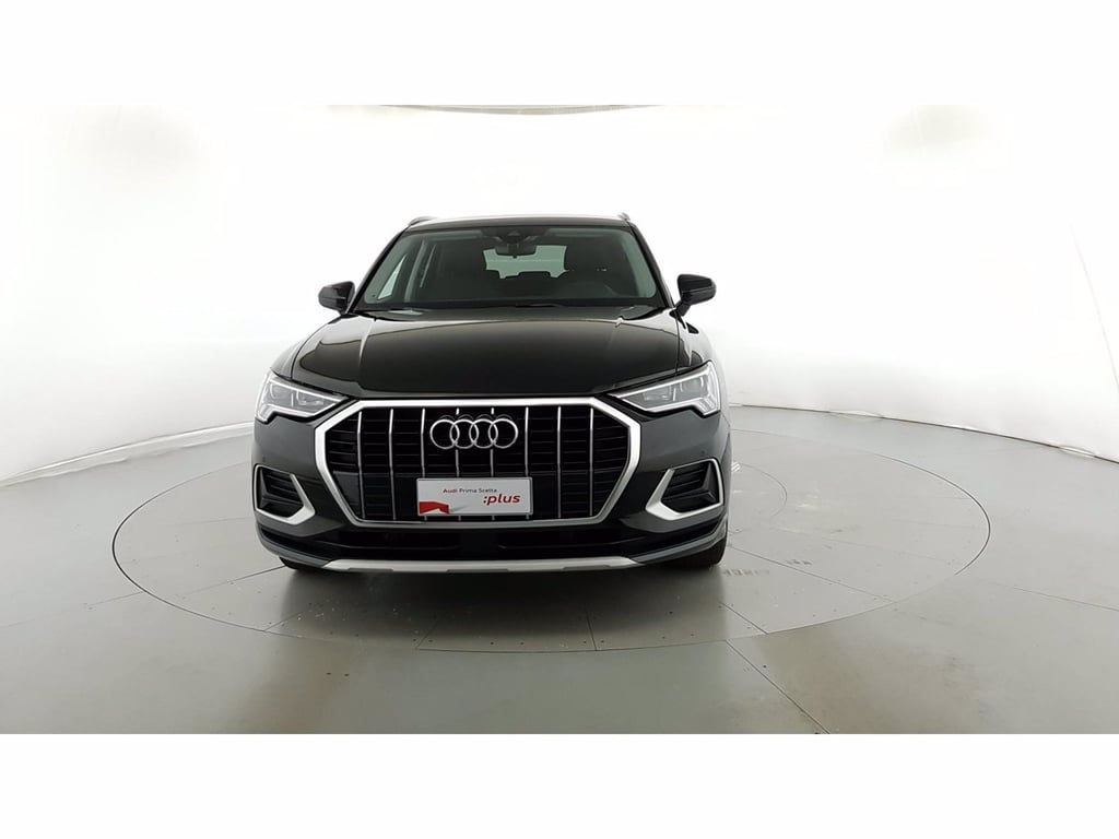 AUDI Q3 35 2.0 tdi business advanced s-tronic