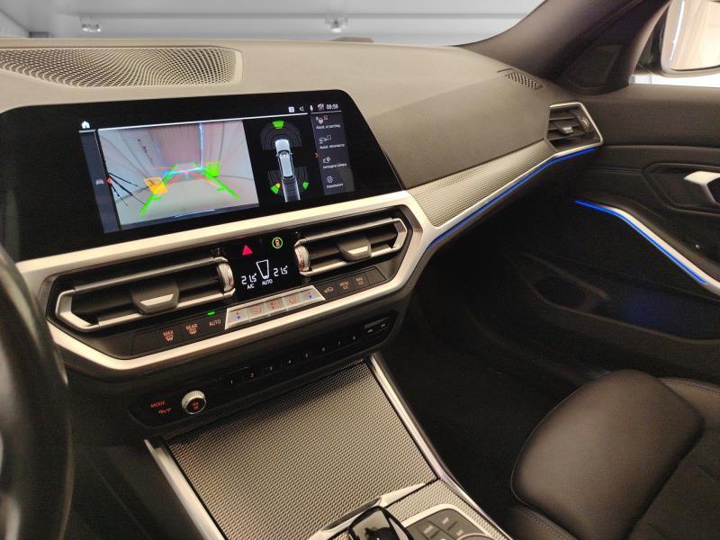 BMW 320d touring mhev 48v xdrive msport auto